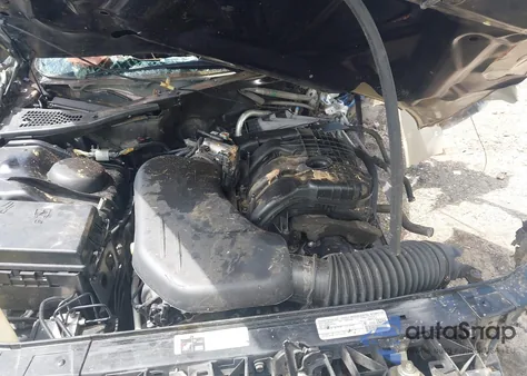 2014 Dodge Challenger Sxt z USA, uszkodzony, nr VIN 2C3CDYAG3EH187088